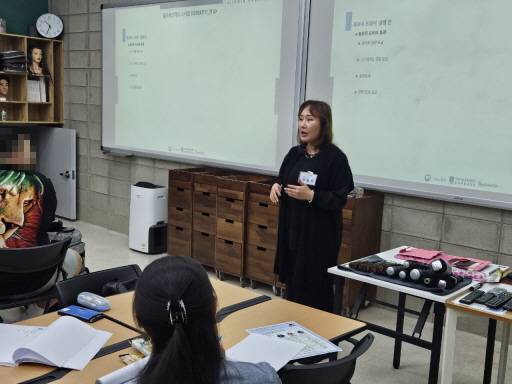 [꾸미기]뷰티산업연구소-1일차_응용드라이와 쇼트헤어커트_10월 21일_최인실-54789518040.jpg