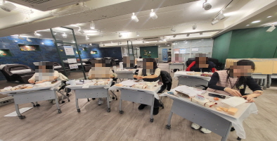 [꾸미기]뷰티산업연구소-2일차_미디어메이크업_12월 10일_윤정민-55994843491.jpg