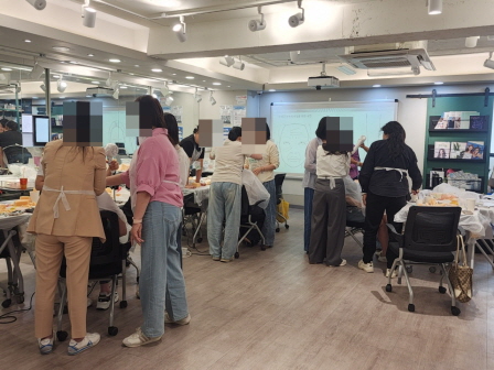 꾸미기_2025뷰산연-2일차_캐릭터별노인분장PBL과정_6월8일_윤정민-69547626950.jpg