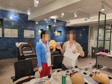 꾸미기_2025뷰산연-2일차_캐릭터별수염분장PBL과정_11월9일_윤정민-73314390438.jpg