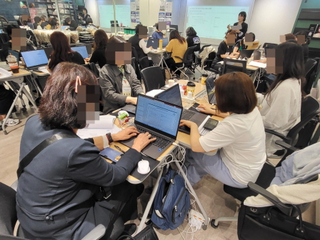 꾸미기_뷰산연업무밴드-1일차_AI활용기반-업스타일PBL과정_4월18일_김은지-77154944820.jpg