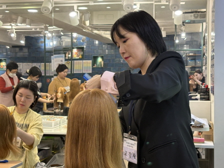 꾸미기_뷰산연업무밴드-2일차_AI활용기반-업스타일PBL과정_4월19일_김은지-77199427285.jpg